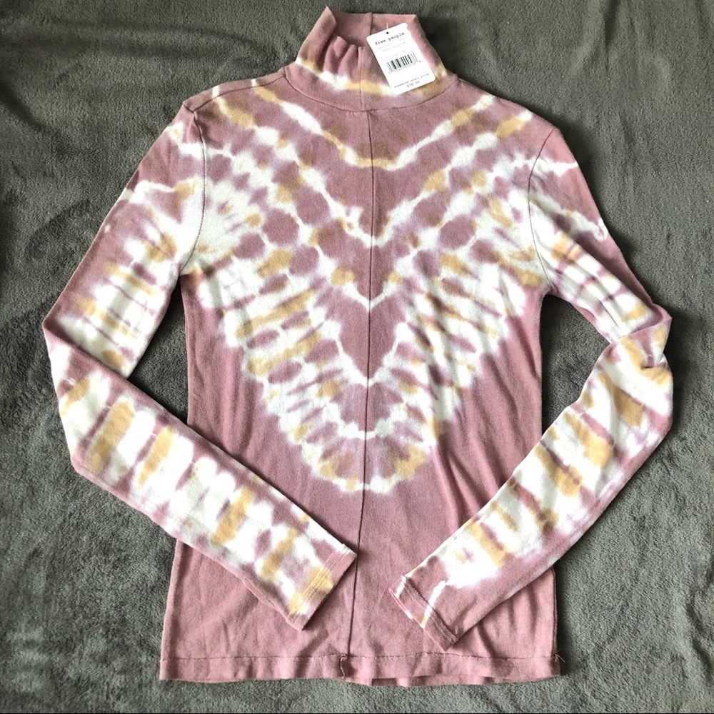 Free People Psychedelic Turtleneck Top NWT - Picture 4 of 7